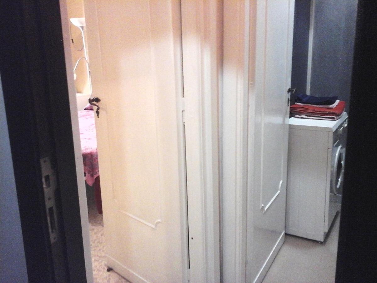 B&B Near Metro' Central Line - Only Wc In The Rooms 15 Minutes To Termini Station 20 To Spagna Square - In The Night Bus Rom Exteriör bild
